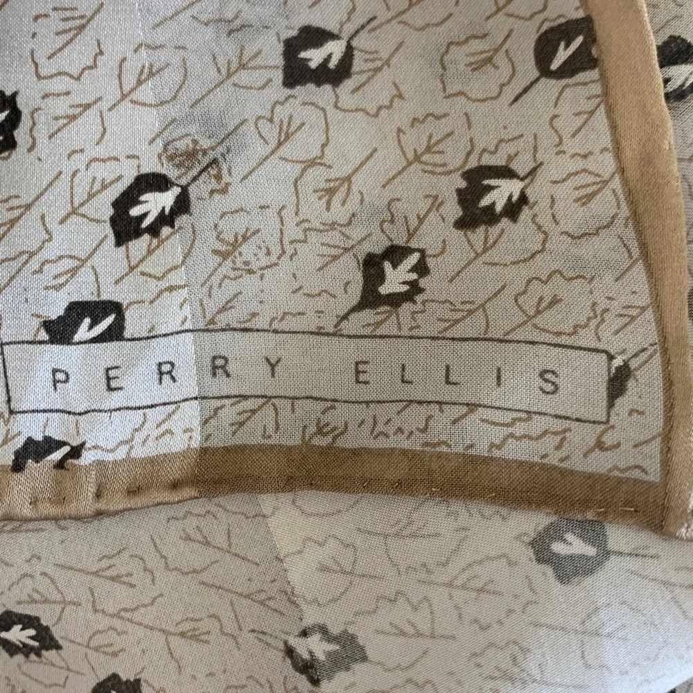 Perry Ellis silk scarf silver, tan mixed print